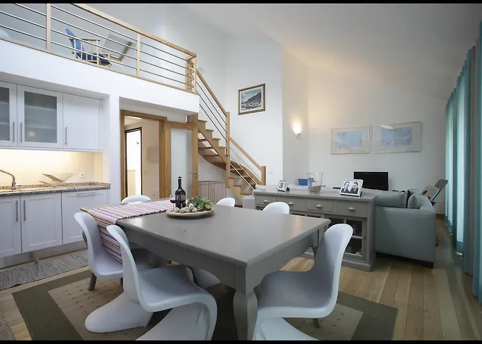 Casa Da Irene Nazaré